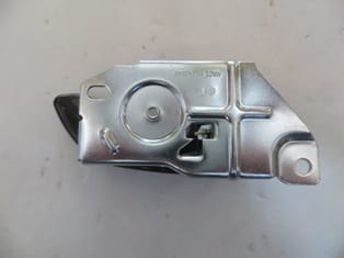 Kıa Sorento Arka Kapı İç Açma Kolu Sağ Siyah (2002-2009)