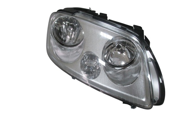 Volkswagen Caddy Far Lambası Sağ Manuel (2004-2010) Volkswagen Caddy Far Lambası Sağ Manuel (2004-2010)