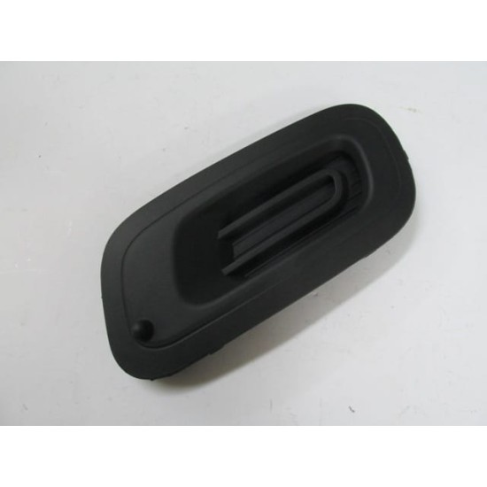 Fiat Panda Sis Lamba Kapağı Sol Sissiz (2012-2016) Fiat Panda Sis Lamba Kapağı Sol Sissiz (2012-2016)