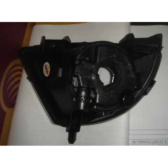 Ford Fiesta Sis Lambası Sağ Şeffaf Camlı (2002-2005)