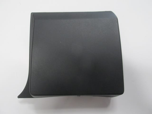 Renault Trafic Orta Direk Bandı Sol Siyah (2015-2021) OEM 768196228R