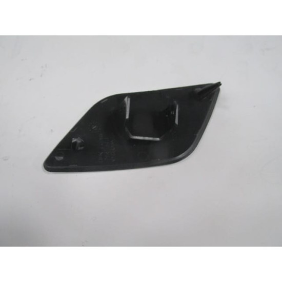 Audi A6 Far Yıkama Fıskiye Kapağı Sağ (2005-2009) Audi A6 Far Yıkama Fıskiye Kapağı Sağ (2005-2009)