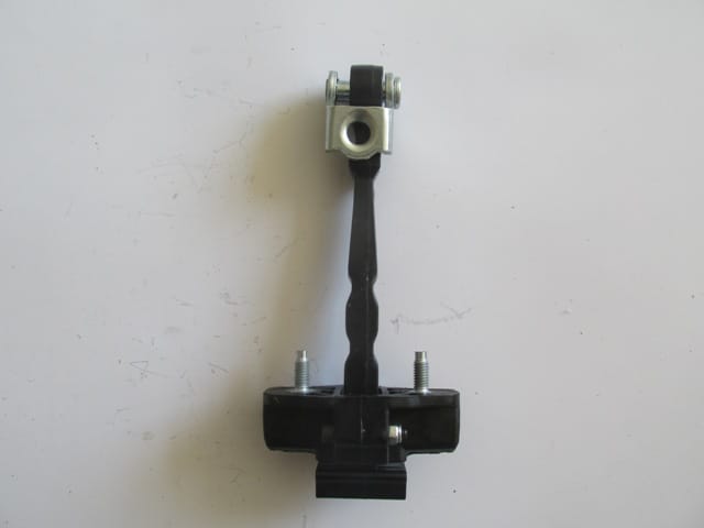 Renault Captur Ön Kapı Durdurucusu Sağ/sol Aynı (2013-2019) OEM 80...