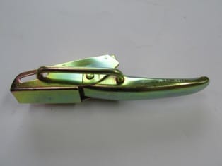 Toyota Hılux- Pıck Up Ln85 Bagaj Kapağı Yan Açma Kolu (1989-1997)