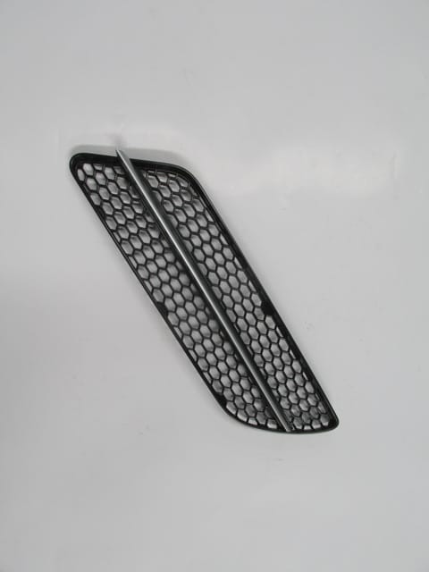 Alfa Romeo 147 Ön Tampon Panjuru Sol Siyah (2005-2009)