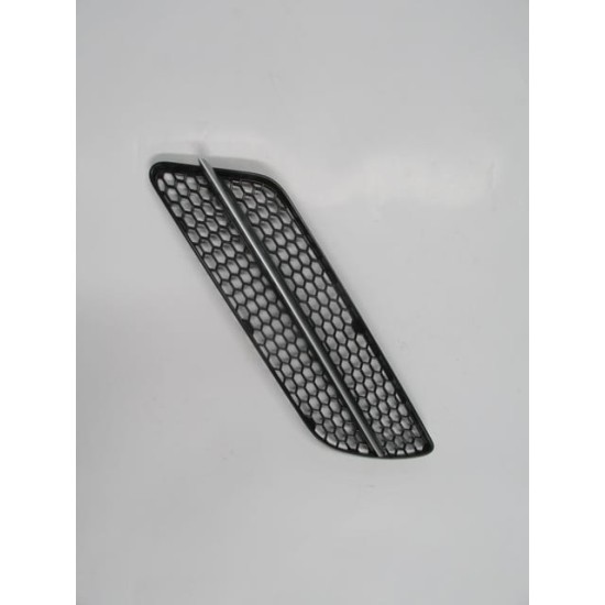 Alfa Romeo 147 Ön Tampon Panjuru Sol Siyah (2005-2009)