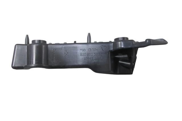 Audi A5 Ön Tampon Bağlantı Braketi Sağ (2012-2016)
