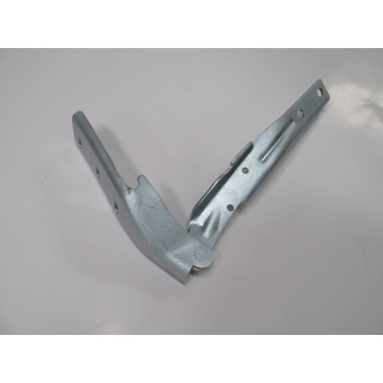 Opel Vectra- A Kaput Menteşesi Sağ (1988-1995) Opel Vectra- A Kaput Menteşesi Sağ (1988-1995)