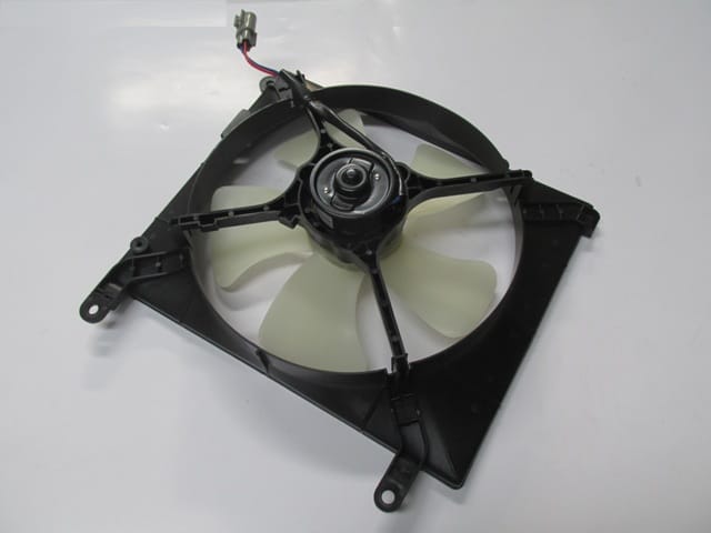 Daewoo Nubira Radyatör Fan Davlumbazı Komple (1998-1999)