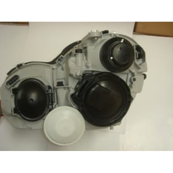 Mercedes C Class- W203 Far Lambası Sağ Vakum