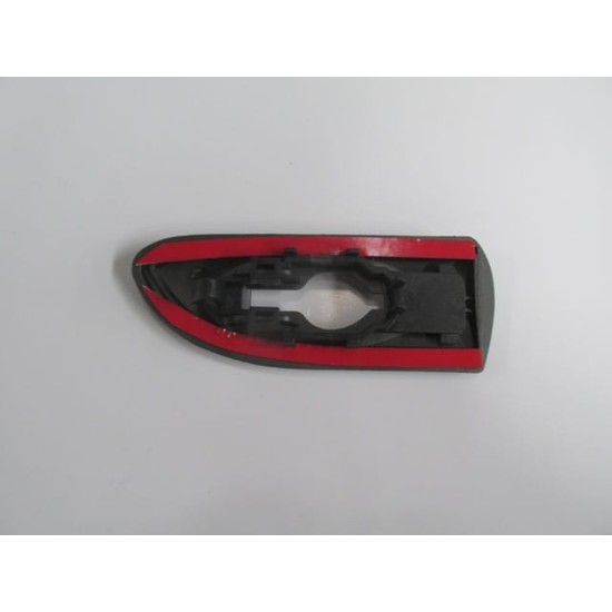 Opel Vectra- B Ön Çamurluk Bandı Sağ Siyah Delikli (1999-2002)