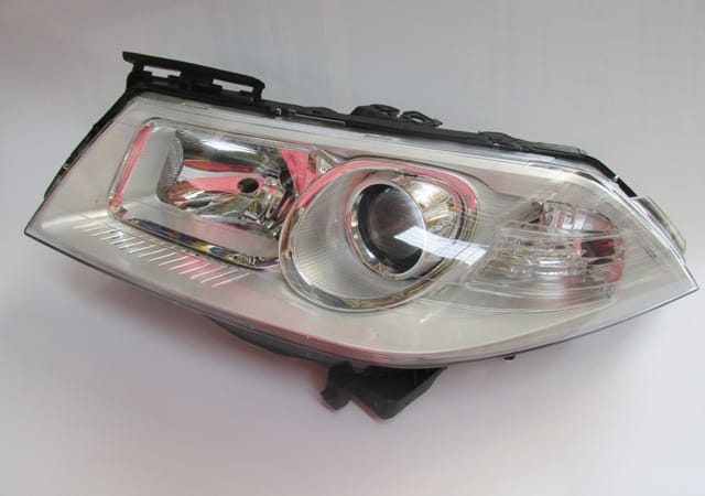 Renault Megane Far Lambası Sol Elektrikli/motorsuz/gri