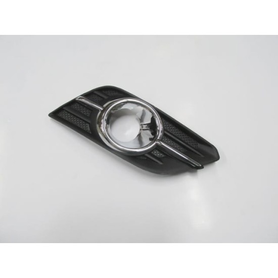 Opel Mokka Sis Lamba Kapağı Sağ Sis Delikli Siyah (2012-2016) Opel Mokka Sis Lamba Kapağı Sağ Sis Delikli Siyah (2012-2016)