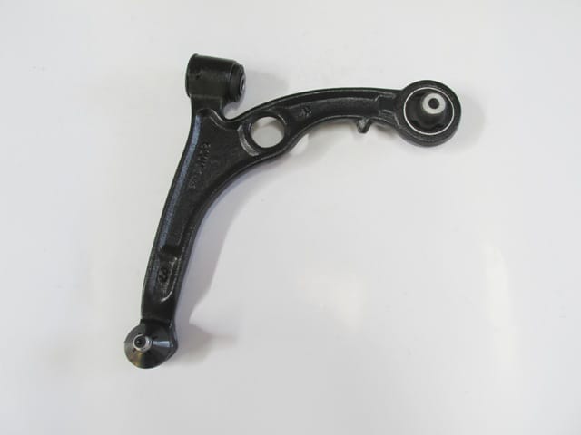 Fiat Stilo Ön Alt Tabla Sol Rotilli/burçlu (2003-2006) OEM 50705083