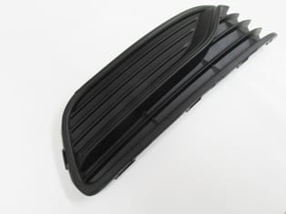 Volkswagen Polo Sis Lamba Kapağı Sağ Sis Deliksiz/nikelaj Çıtasız (2014-2017) OEM 6C08536669B9