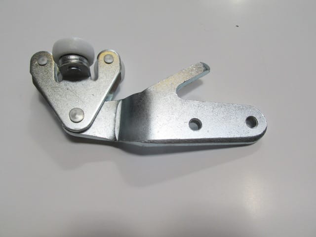 Peugeot Boxer Sürgülü Kapı Alt Ray Bağlantısı Sağ (1994-2002)