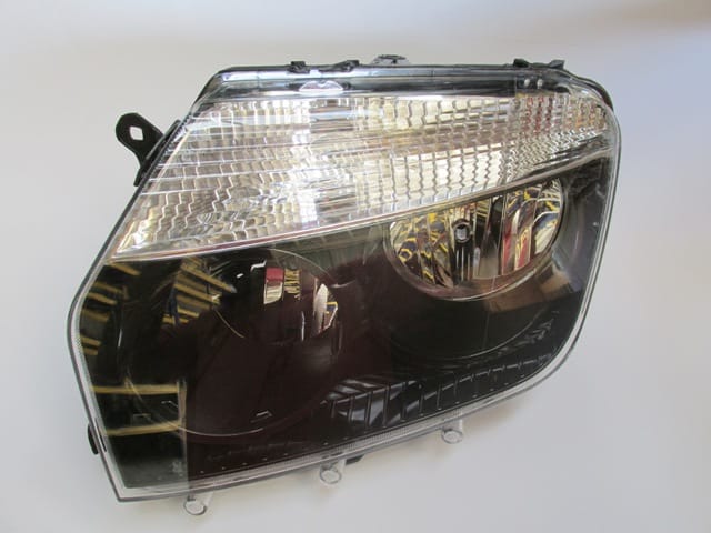 Dacia Duster Far Lambası Sol Manuel 5 Fişli (2010-2013)