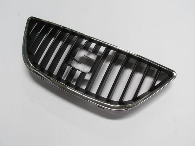 Seat Ibiza Ön Panjur Komple Nikelajlı/siyah (2009-2012)
