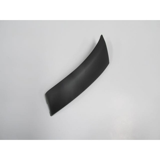 Nissan Pathfinder Ön Tampon Dodik Plastiği Sağ (1999-2004)
