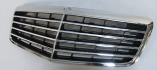 Mercedes E Class- W211 Ön Panjur Siyah 7 Çıtalı (2007-2009) Mercedes E Class- W211 Ön Panjur Siyah 7 Çıtalı (2007-2009)
