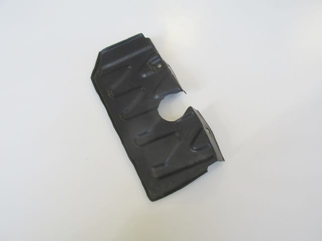 Hyundai Accent Era Karter Muhafaza Plastiği Sağ (2006-2012) OEM 2... Hyundai Accent Era Karter Muhafaza Plastiği Sağ (2006-2012) OEM 2...