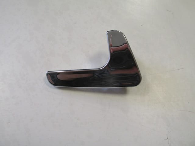 Seat Cordoba Arka Kapı İç Açma Kolu Elceği Sağ Nikelajlı (2000-2002)