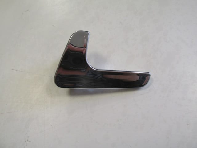 Seat Cordoba Arka Kapı İç Açma Kolu Elceği Sol Nikelajlı (2000-2002)