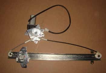 Suzuki Vitara Arka Cam Krikosu Sağ Elektrikli/motorlu (1988-1998) OEM 83501-57B00