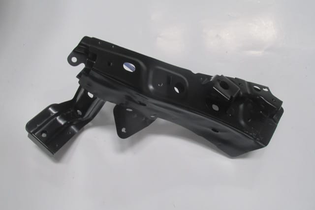 Mazda 3 Ön Panel Üst Parça Sağ (2014-2016)