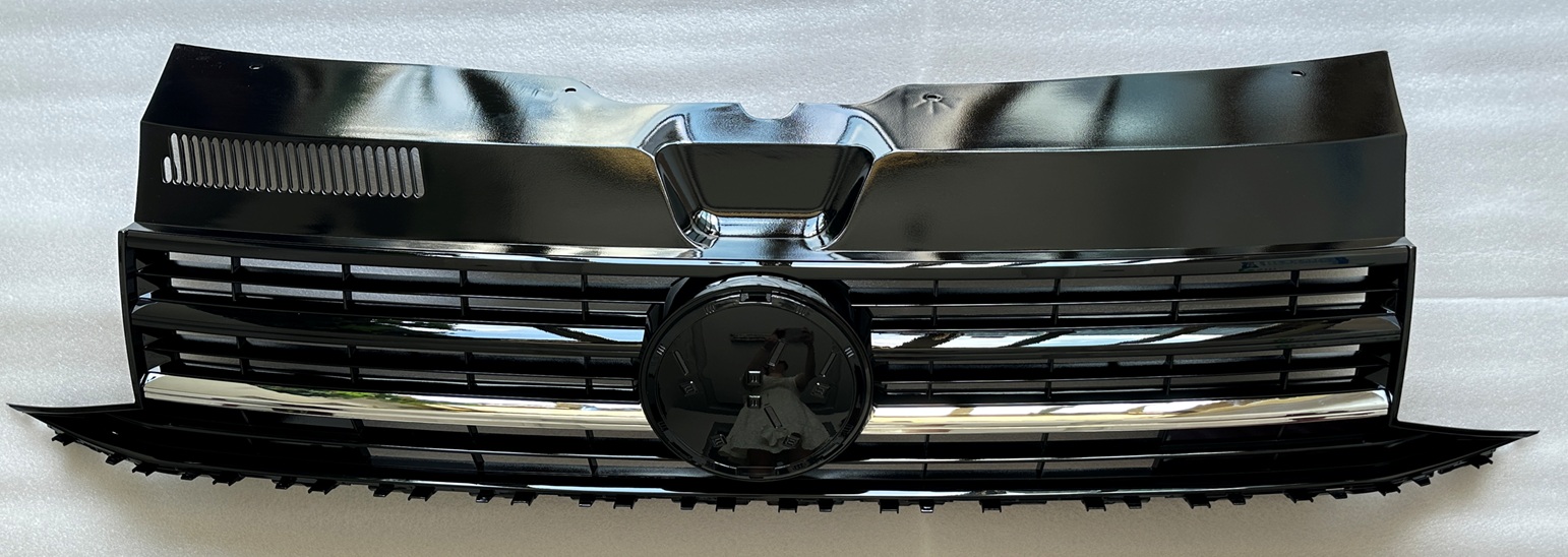Ön Panjur Tek Krom Saten Siyah Transporter T7 2015 Ön Panjur Tek Krom Saten Siyah Transporter T7 2015