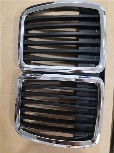 Ön Panjur Böbrek Bmw E30 Krom Siyah 1982 Ön Panjur Böbrek Bmw E30 Krom Siyah 1982