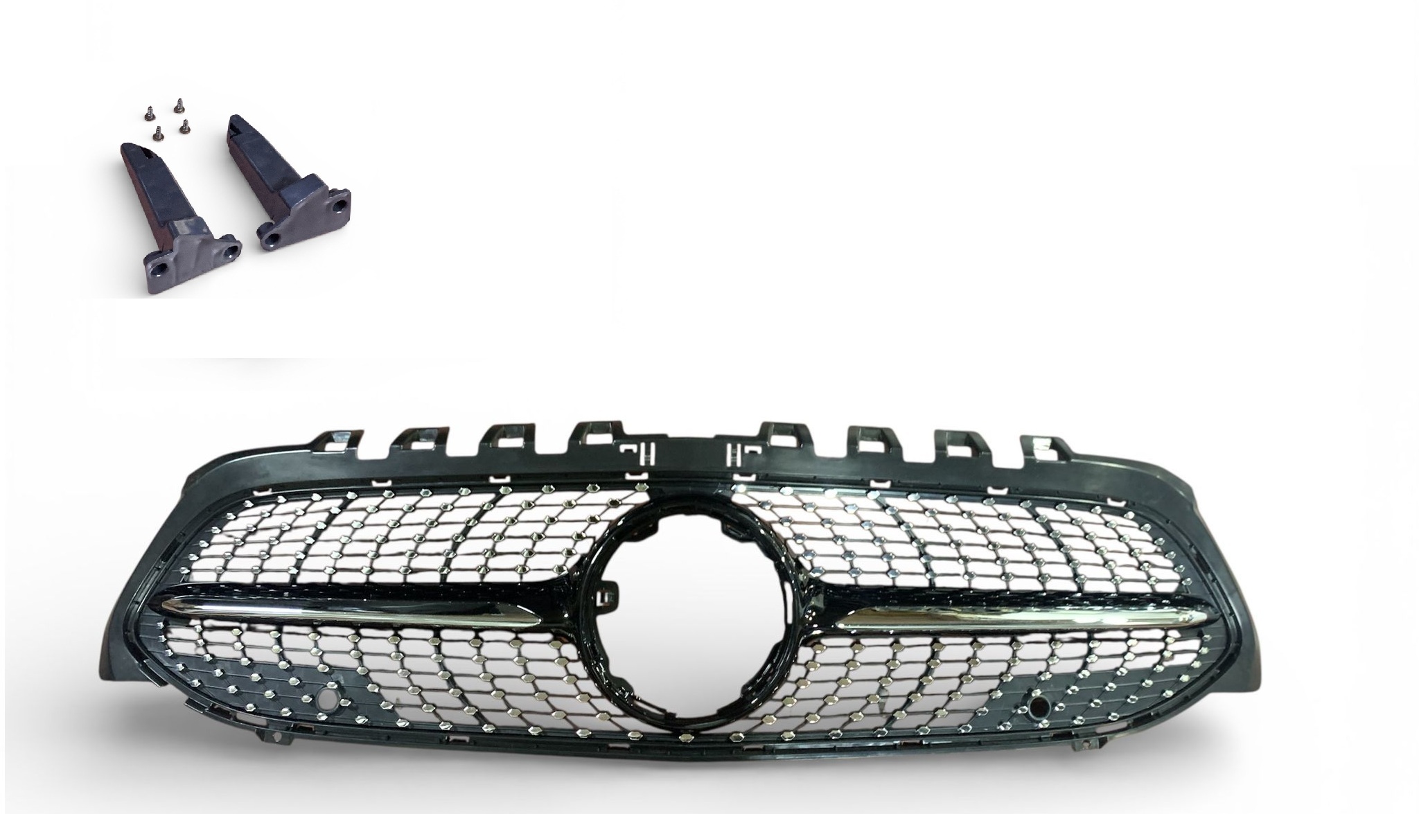 Mercedes A-class Panjur (krom/sıyah, Diamond) 19>